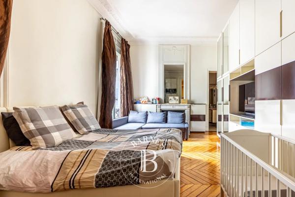 Paris 17ème, Appartement 4 Chambres -  260 m² à vendre