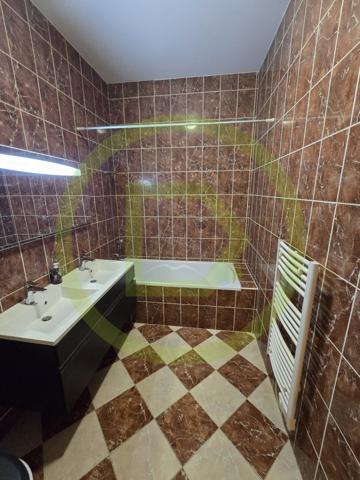 Appartement à SAINT JEAN DE LA RUELLE (45140)