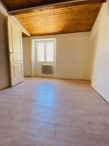 Location maison près de SAINT CHAMAS - 5 pièce(s) - 99 m² - 961 €/mois