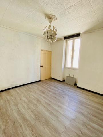 Location maison près de SAINT CHAMAS - 5 pièce(s) - 99 m² - 961 €/mois