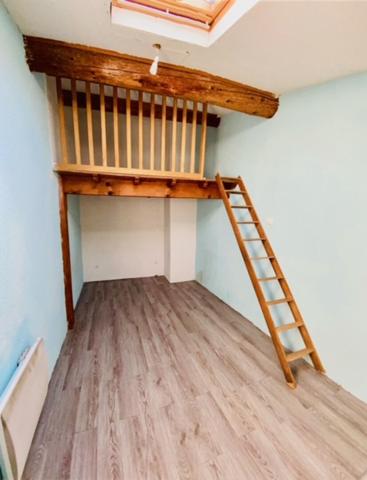 Location maison près de SAINT CHAMAS - 5 pièce(s) - 99 m² - 961 €/mois