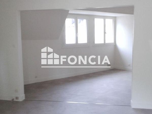 Location Studio 37.94 m² - RUE SAINT PAUL+RUE DES CLOCHES Orleans 45000