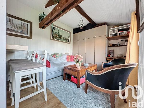 Maison traditionnelle 8 pièces de 170 m² à Le Perray-en-Yvelines (78610)