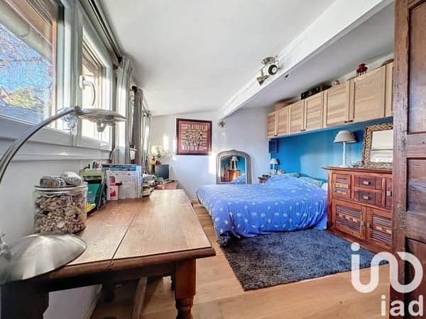 Maison traditionnelle 8 pièces de 170 m² à Le Perray-en-Yvelines (78610)