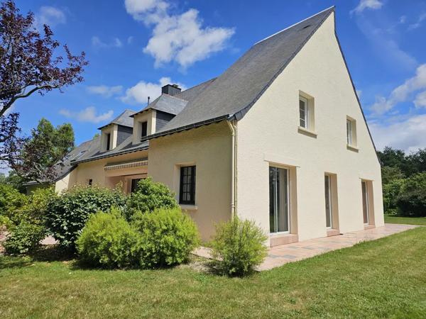 Maison familiale, 5 chambres, double garage
