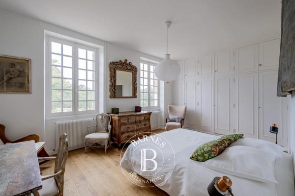 Léognan, Château 5 Chambres -  400 m² à vendre