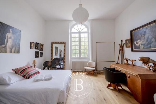 Léognan, Château 5 Chambres -  400 m² à vendre