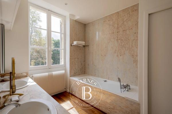 Léognan, Château 5 Chambres -  400 m² à vendre