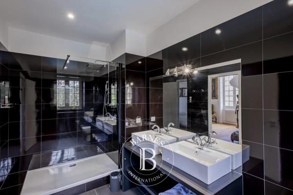 Léognan, Château 5 Chambres -  400 m² à vendre