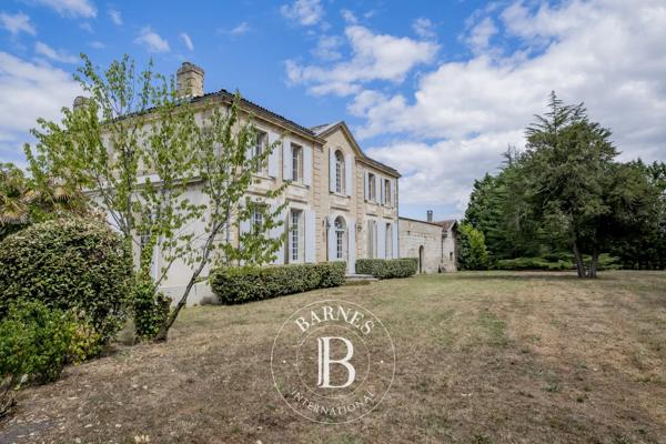 Léognan, Château 5 Chambres -  400 m² à vendre