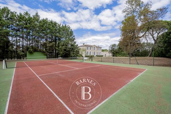 Léognan, Château 5 Chambres -  400 m² à vendre