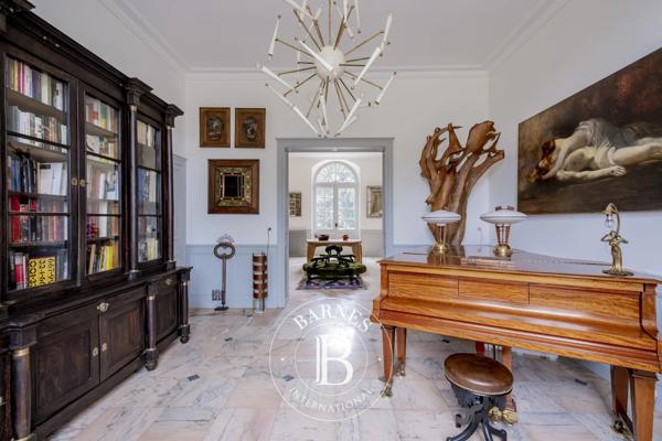 Léognan, Château 5 Chambres -  400 m² à vendre