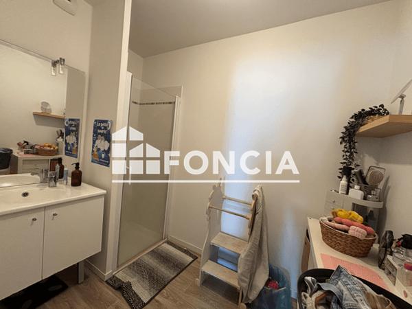 Location Appartement 3 pièces 62.9 m² - 69 RUE DE LA CHAMBRERIE Tours 37100