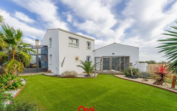 Maison à vendre    5 pièces •  Nieul-sur-Mer