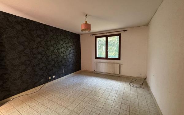 Maison à vendre    5 pièces •  Châteauneuf-sur-Isère