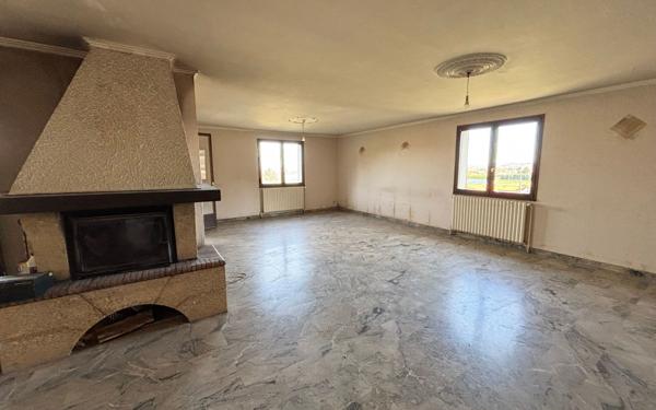 Maison à vendre    5 pièces •  Châteauneuf-sur-Isère