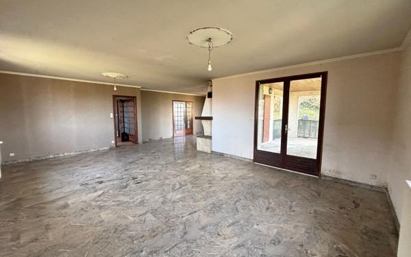 Maison à vendre    5 pièces •  Châteauneuf-sur-Isère