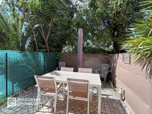 Rez-de-jardin de 23 m² à Bormes Les Mimosas