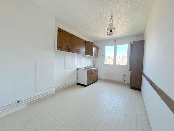 Appartement - 4 pièces - 97 m²