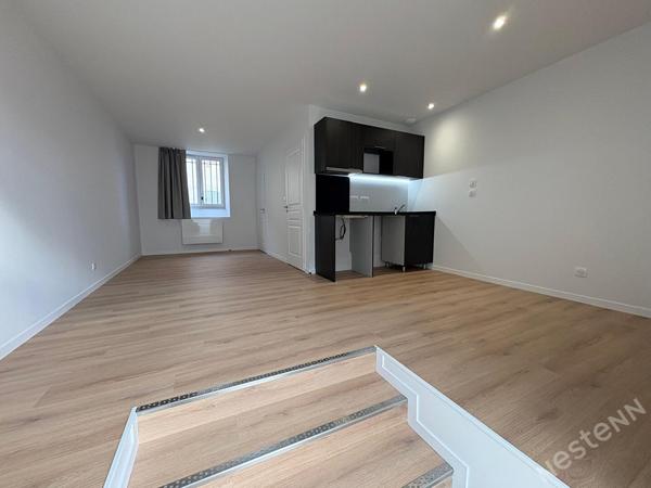 AGEN - Hyper-centre - Studio entièrement rénové de 30m²