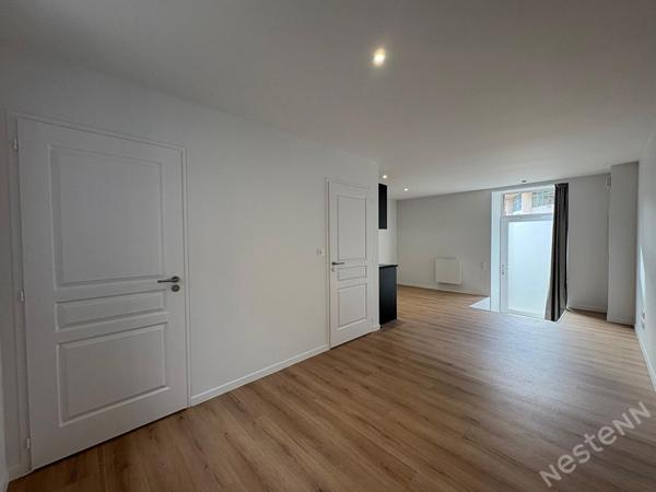 AGEN - Hyper-centre - Studio entièrement rénové de 30m²
