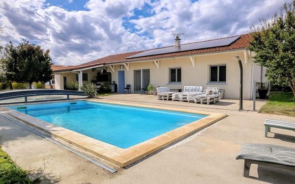 Maison à vendre    5 pièces •  Saint-Marcellin