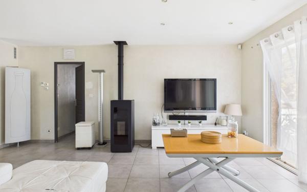 Maison à vendre    5 pièces •  Saint-Marcellin