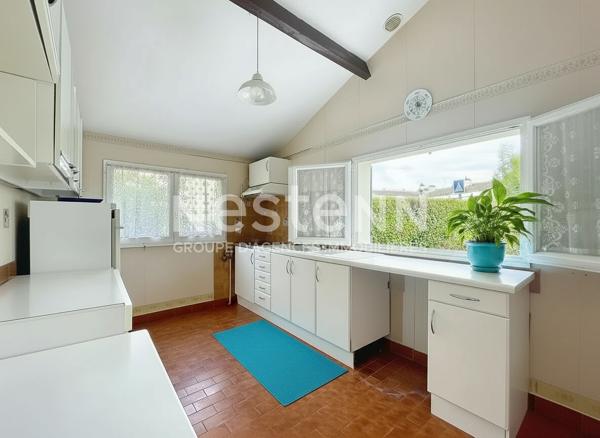 Maison au Village de Montigny Le Bretonneux 7 pièces 126,30 m2 terrain 321 m².
