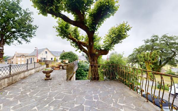 Maison à vendre    5 pièces •  Baraqueville