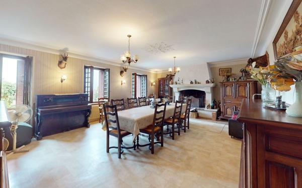 Maison à vendre    5 pièces •  Baraqueville