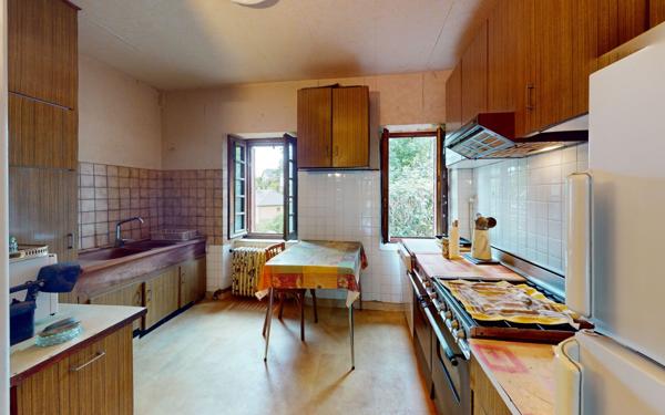 Maison à vendre    5 pièces •  Baraqueville