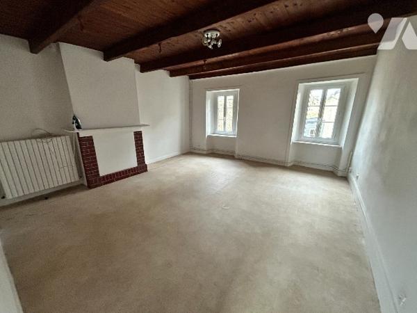 Ensemble de deux maisons, idéal pour investisseurs !