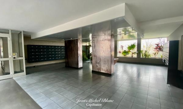 Appartement à vendre 7 pièces SAINTE FOY LES LYON (69)