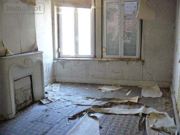 Immeuble à vendre à Rambervillers dans les Vosges (88700), ref : 2271