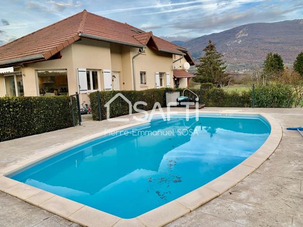 Maison de 191m2 avec vue exceptionnelle sur le Colombier.