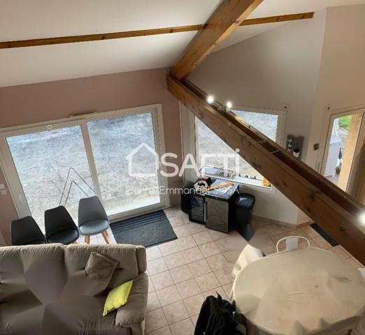 Maison de 191m2 avec vue exceptionnelle sur le Colombier.