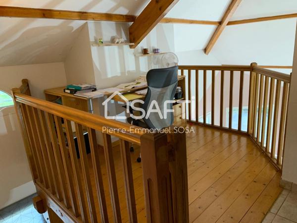 Maison de 191m2 avec vue exceptionnelle sur le Colombier.