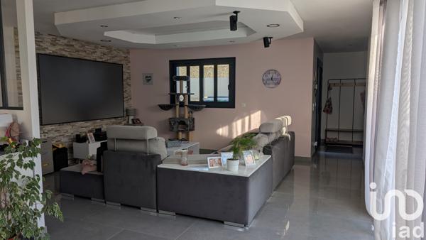 Maison à vendre 4 pièces 117 m² Saint-Médard-d'Aunis