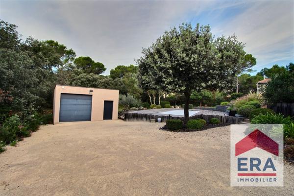 Maison Uchaux 4 pièces 126 m2 - 2500m² de terrain