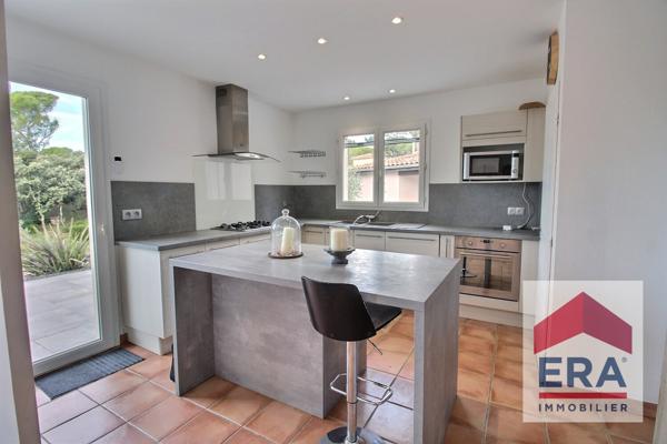 Maison Uchaux 4 pièces 126 m2 - 2500m² de terrain