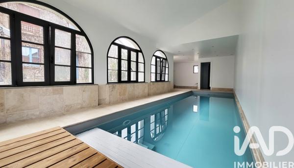 Maison à vendre 10 pièces 235 m² Colombes