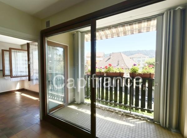 Appartement T4 de 90 m², 2ᵉ étage avec balcon, cave, garage en sus, Annecy centre (74)