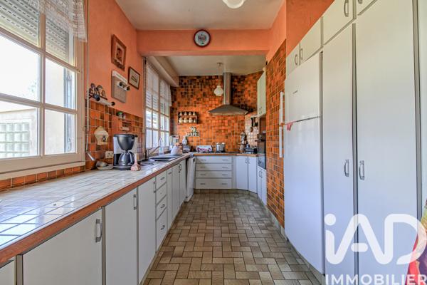Maison à vendre 8 pièces 357 m² Laval