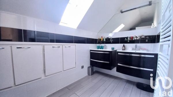 Maison à vendre 6 pièces 124 m² Noisy-le-Grand