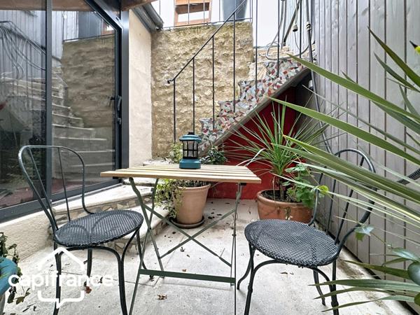 THOUARS (79) – Rare, Maison d’artiste, esprit urbain, cœur de ville.