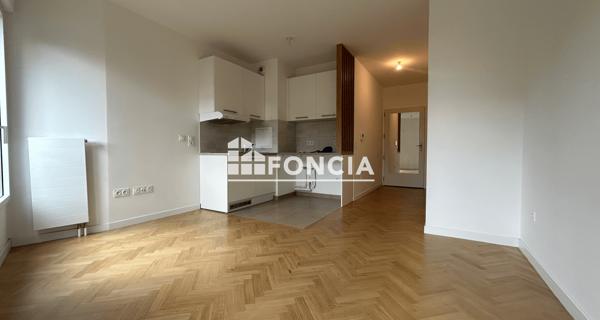 Location Appartement 2 pièces 42.37 m² - Chatou 78400
