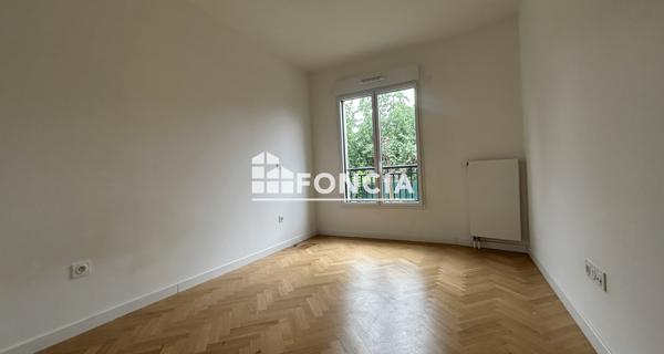 Location Appartement 2 pièces 42.37 m² - Chatou 78400