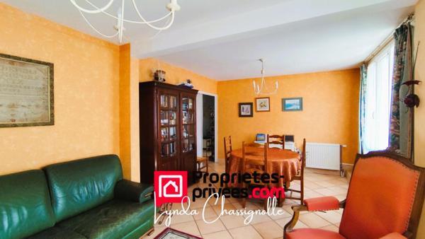 APPARTEMENT RIORGES CENTRE 87m² - TERRASSE - 3 CHAMBRES