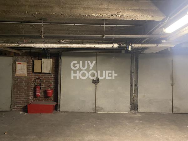 PARIS 20E - RUE SAINT-BLAISE - BOX /REMISE / ATELIER EN REZ-DE-CHAUSSÉE