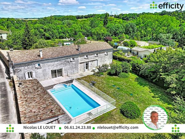 Maison
         7 pièces
        - 260 m² 395 000 € *